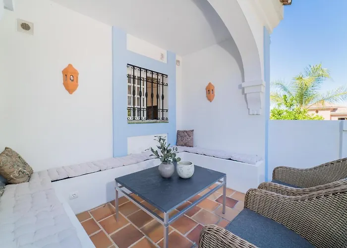 Apartment Aloha Pueblo Beautiful With Roof-terrace Next To Aloha Golf *