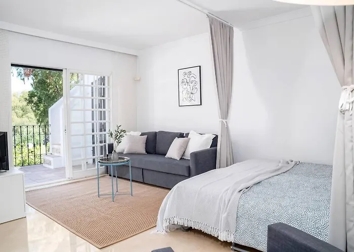 Apartment Aloha Pueblo Beautiful With Roof-terrace Next To Aloha Golf *